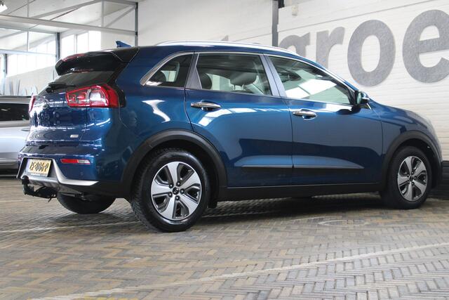 KIA Niro 1.6 GDi Hybrid DynamicLine | Incl. 12 maanden garantie | Trekhaak | Climate control | Cruise control | Parkeercamera | Apple carplay/Android auto | DAB radio | Navigatie |