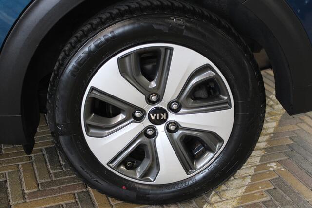 KIA Niro 1.6 GDi Hybrid DynamicLine | Incl. 12 maanden garantie | Trekhaak | Climate control | Cruise control | Parkeercamera | Apple carplay/Android auto | DAB radio | Navigatie |