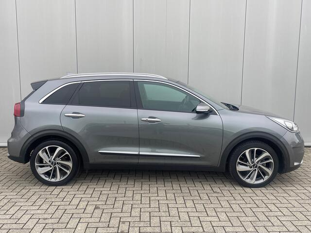 KIA Niro 1.6 GDi Hybrid Sportsline Navigatie, Climate Control, Adaptive Cruise Control, 18"Lm, Stoel/Stuurverwarming, Achteruitrijcamera