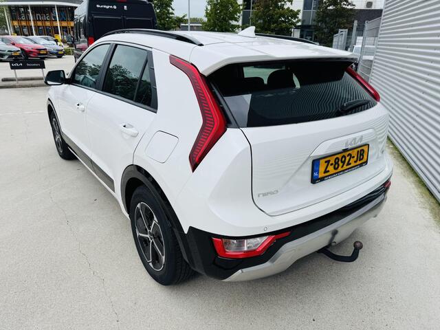 KIA Niro 1.6 GDi Hybrid DynamicLine Trekhaak | Clima | Cruise | Navigatie | Camera | PDC Rondom