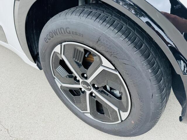 KIA Niro 1.6 GDi Hybrid DynamicLine Trekhaak | Clima | Cruise | Navigatie | Camera | PDC Rondom