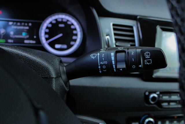KIA Niro 1.6 GDi Hybrid DynamicLine |dealer onderhouden|parkeersensoren|stoelverwarming|navigatie|