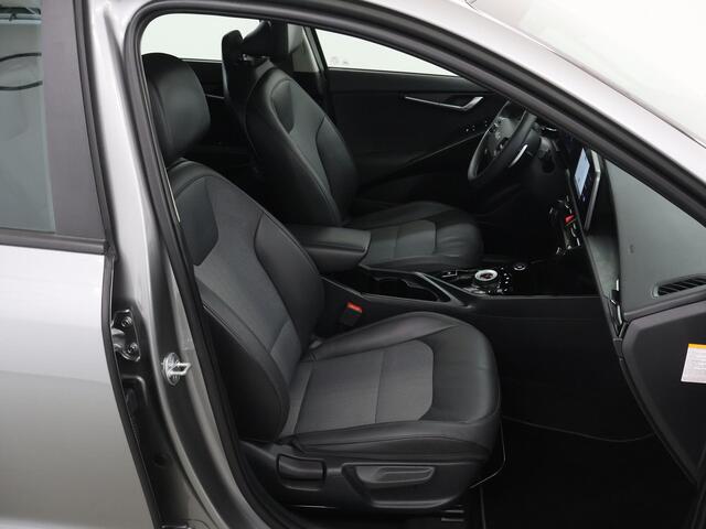 KIA Niro 1.6 GDi Hybrid DynamicLine | Parkeercamera | Keyless Go | Stoelverwarming | Navigatie |