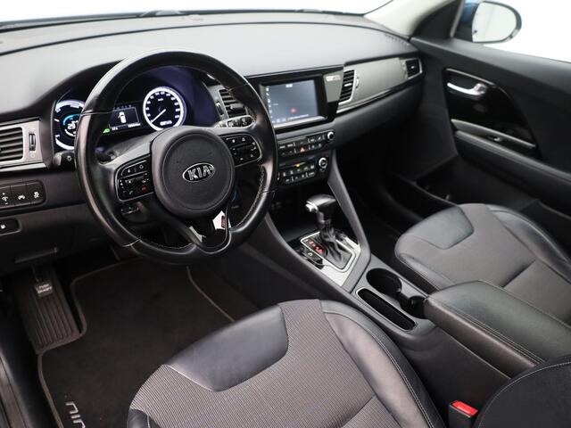 KIA Niro 1.6 GDi Hybrid First Edition | CAMERA