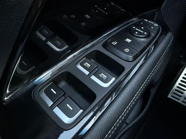 KIA Niro 1.6 GDi Hybrid DynamicPlusLine Automaat ?Facelift Model ?Navigatie ?Camera ?Half Leder ?BLIS ?Stoel- Stuurverwarming ?Trekhaak Afneembaar ?Parkeersensoren ?Lichtmetaal