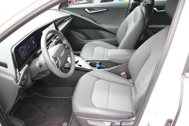 KIA Niro 1.6 GDi Hybrid DynamicLine | Trekhaak | Navigatie |