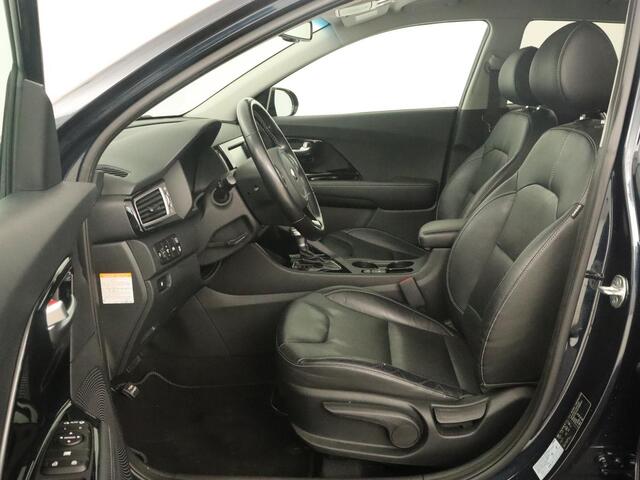 KIA Niro 1.6 GDi Hybrid BusinessLine | 63.000km NAP | Leder | Stoel & stuurverwarming | Trekhaak | Camera | Adaptive cruise | Carplay | Keyless