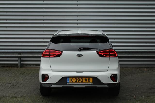 KIA Niro 1.6 GDi Hybrid 141pk DynamicPlusLine DCT6 NL-Auto NAP Clima Cruise Navi Camera Carplay 16"LMV Leder Afn. Trekhaak 1300kg