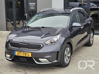 kia-niro-1.6-gdi-hybrid-businesslin