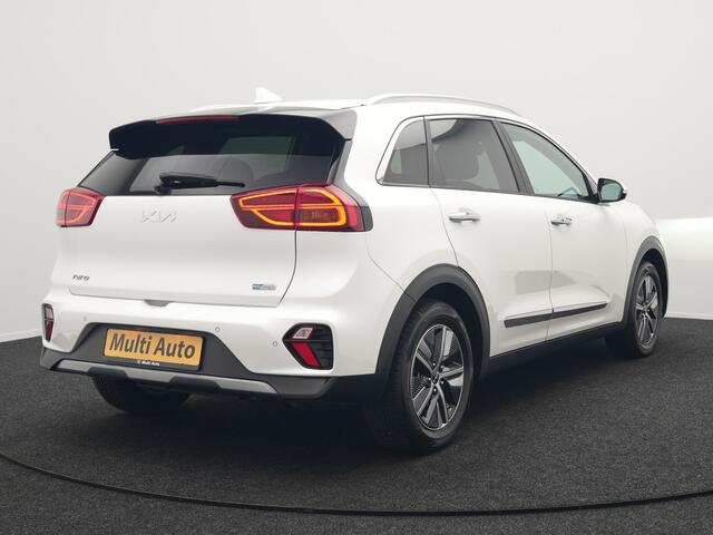 KIA Niro 1.6 GDi DynamicLine Plug In Hybrid 142pk Dealer O.H PHEV | Trekhaak Afneembaar | Schuif/Kanteldak | Lederen Sportstoelen Memory & Ventilatie | Adaptive Cruise | Stoelen & Stuur Verwarmd | JBL Sound | Apple Carplay | Virtual | Blis | Navigatie