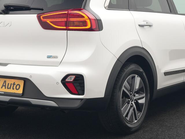 KIA Niro 1.6 GDi DynamicLine Plug In Hybrid 142pk Dealer O.H PHEV | Trekhaak Afneembaar | Schuif/Kanteldak | Lederen Sportstoelen Memory & Ventilatie | Adaptive Cruise | Stoelen & Stuur Verwarmd | JBL Sound | Apple Carplay | Virtual | Blis | Navigatie