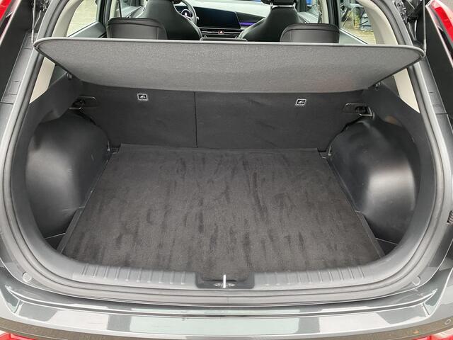 KIA Niro 1.6 GDi Hybrid DynamicLine Trekhaak 13-polig, navigatie Apple CarPlay/Android Auto, parkeersensoren voor & achter, achteruitrij camera