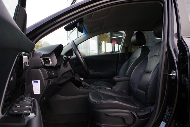 KIA Niro 1.6 GDi Hybrid BusinessLine, Keyless, Trekhaak, Leder, Stoel- & Stuurverwarming