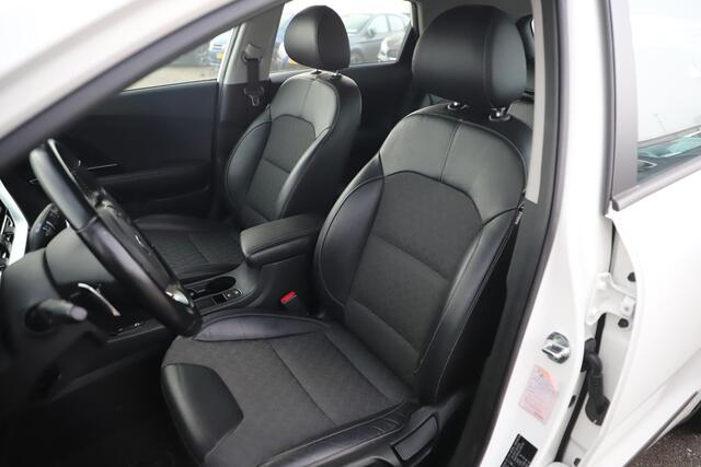 KIA Niro 1.6 GDi Hybrid DynamicLine Half Leder Navigatie Achteruitrijcamera Adaptive Cruise Carplay Android