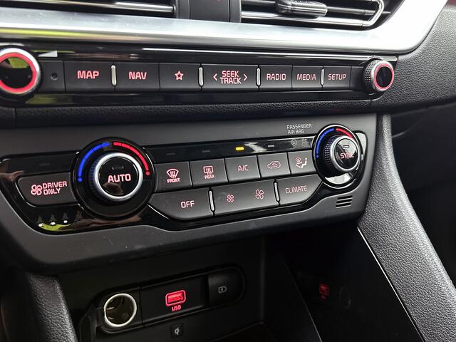 KIA Niro 1.6 GDi Hybrid DynamicLine Style Pack JBL | Full LED | 18 inch