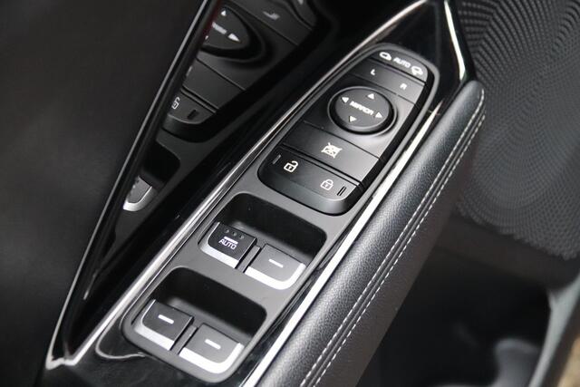 KIA Niro 1.6 GDi Hybrid Style Edition Camera, Cruise, Navi