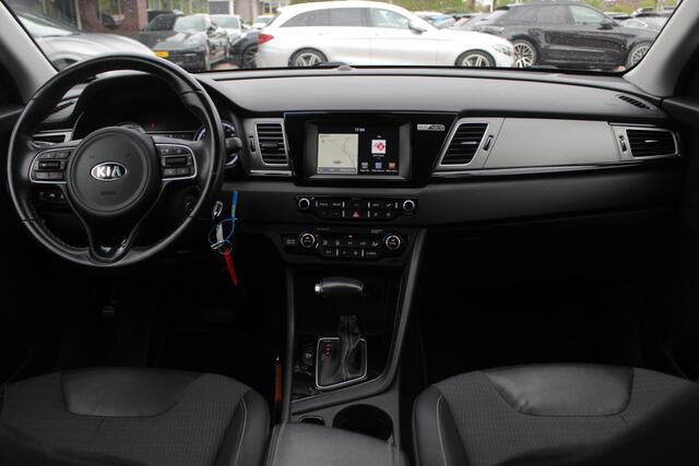 KIA Niro 1.6 GDi Hybrid ExecutiveLine / Camera / Leder / Navigatie / Leder / 16'' / Stuur+Stoelverwarming / Cruise Control