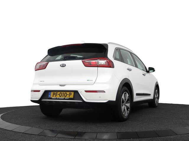 KIA Niro 1.6 GDi Hybrid First Edition Automaat - Achteruitrijcamera - Adaptive Cruise Control - Navigatie - DAB - Climate Control - 12 maanden BOVAG Garantie