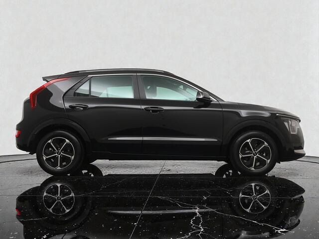 KIA Niro 1.6 GDi Hybrid DynamicLine - Navigatie - Camera - Cruise control - Climate control - Fabrieksgarantie tot 04-2032