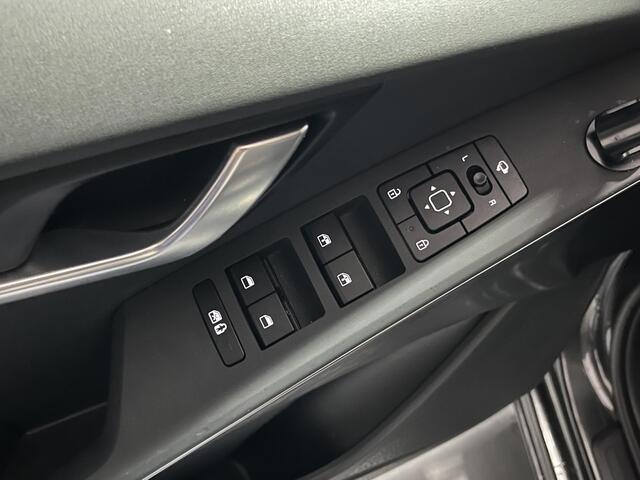 KIA Niro 1.6 GDi Hybrid DynamicPlusLine met trekhaak en weinig kilometers!