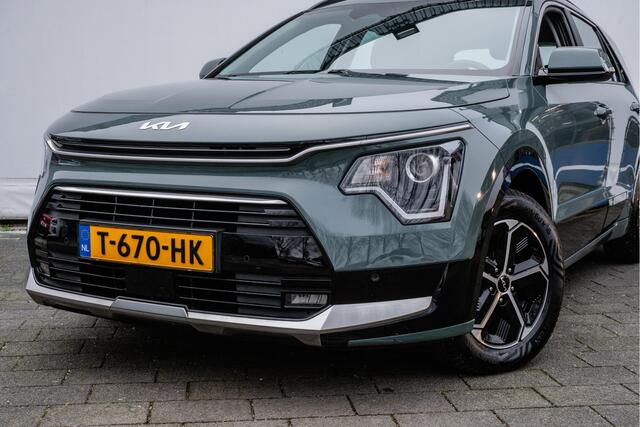 KIA Niro 1.6 GDi Hybrid DynamicLine Navigatie/ Camera/ Carplay/ Adapt. cruise/ Dab/ Keyless/ Climate control
