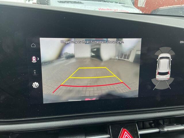 KIA Niro 1.6 GDi PHEV DynamicPlusLine | Stoelverwarming | Harman-Kardon Audiosysteem | Bestuurdersstoel Met Geheugen | Achteruitrijcamera | Adaptive Cruise Control