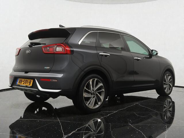 KIA Niro 1.6 GDi Hybrid ExecutiveLine - Lederen bekleding - Stoel- en stuurverwarming - Navigatie - Camera - 12 maanden garantie