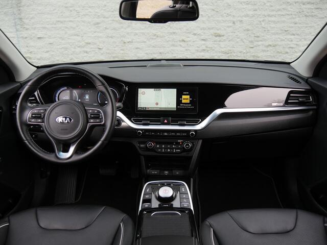 KIA Niro 64kWh/ 3-FASE/ SOH 100%/ EXECUTIVELINE/ TREKHAAK