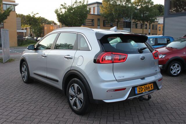KIA Niro 1.6 GDi H. DynamicL. Trekhaak, navi, Apple carplay/Android, trek