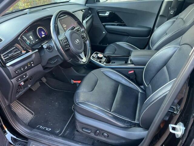 KIA Niro Executive Line, 3 fase, 64kWh, 204 Pk, Warmtepomp, leder, SOH 98% JBL Navi Car play Kia dealer ondehouden