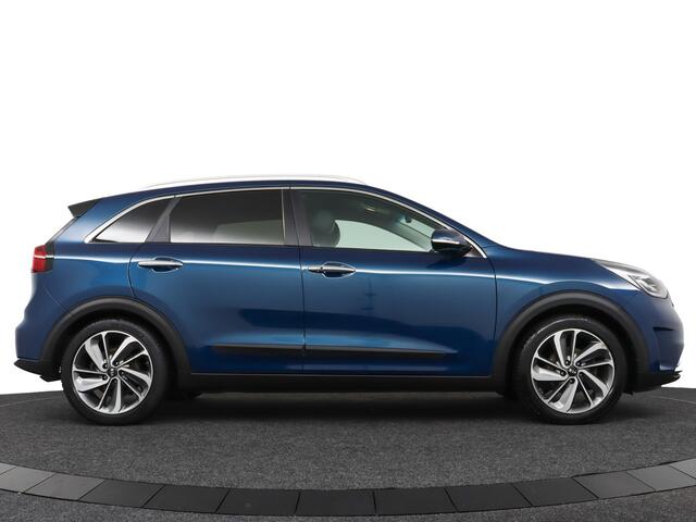 KIA Niro 1.6 GDi Hybrid ExecutiveLine Stoelverwarming / Ventilatie - Radar Cruise controle - Achteruitrijcamera