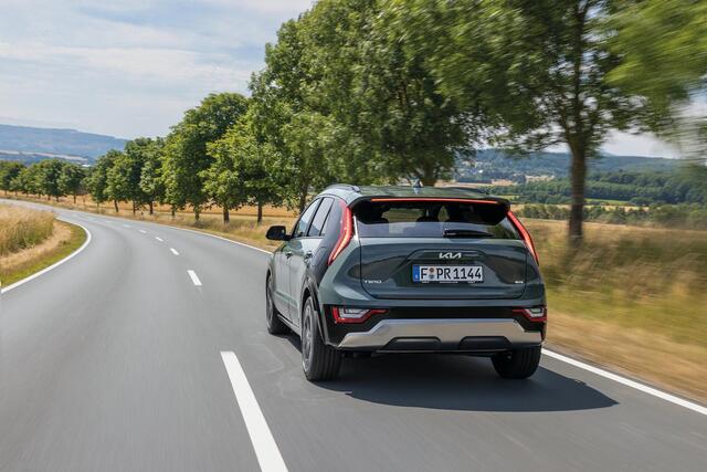 KIA Niro 1.6 GDi Hybrid DynamicLine Direct Leverbaar in diverse kleuren | Nu extra scherp geprijsd! Rijklaar vanaf ¤. 33.495,= incl. inruilpremie