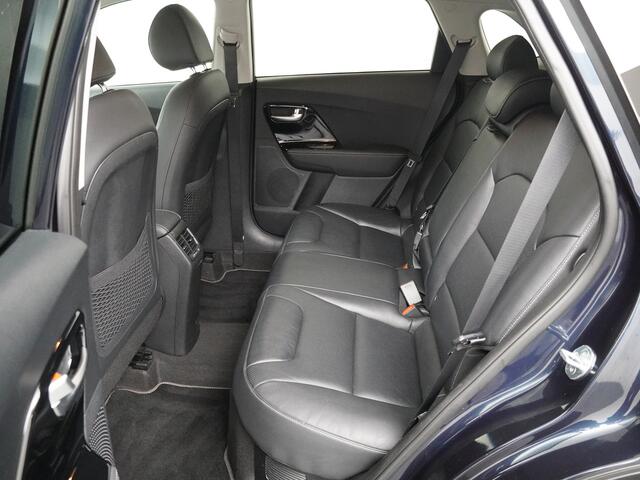 KIA Niro 1.6 GDi Hybrid DynamicPlusLine | Trekhaak | Camera | Stoel+stuur verwarmd | Dode hoek | Adaptive |