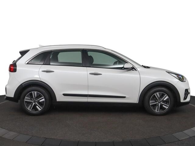 KIA Niro 1.6 GDi Hybrid DynamicLine Trekhaak | Automaat | Navigatie | AppleCarplay | Android Auto | Trekhaak | Automaat | Navigatie | AppleCarplay | Android Auto |