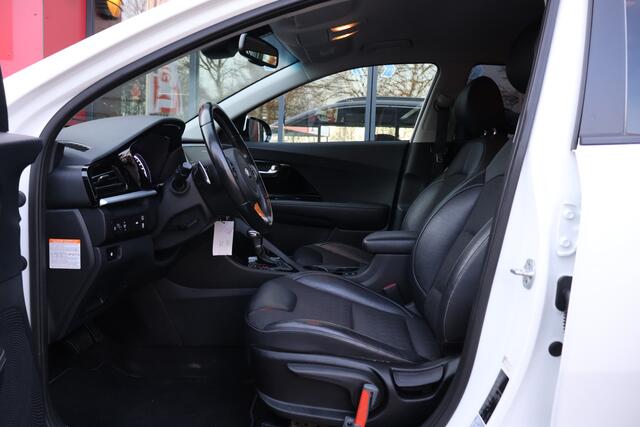 KIA Niro 1.6 GDi Hybrid DynamicLine | Origineel NL | Facelift | Camera | ACC | Trekhaak | Navigatie |