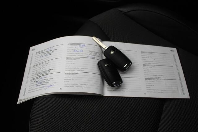 KIA Niro 1.6 GDi Hybrid Design edition/1ste Eigenaar/Navigatie/Achteruitrijcamera/Trekhaak/Apple carplay/Cruise control/Licht metalen velgen/Privacy glas/Lane assist