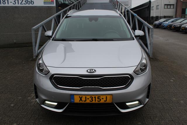 KIA Niro 1.6 GDi Hybrid Design edition/1ste Eigenaar/Navigatie/Achteruitrijcamera/Trekhaak/Apple carplay/Cruise control/Licht metalen velgen/Privacy glas/Lane assist