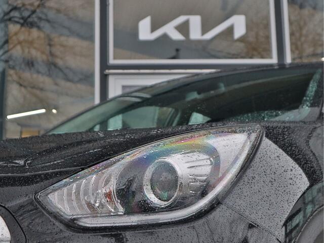 KIA Niro 1.6 GDi Hybrid First Edition | Navigatie | Camera | ECC-Airco | Cruise Control | Trekhaak