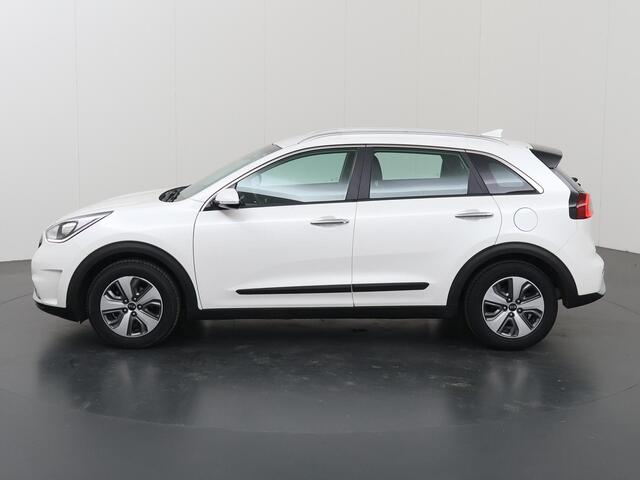 KIA Niro 1.6 GDi Hybrid DynamicLine | Navigatiesysteem | Parkeercamera | Stoelverwarming | Cruise Control |