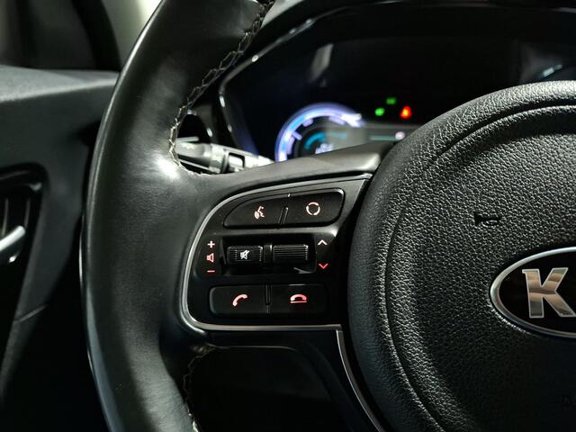 KIA Niro 1.6 GDi Hybrid DynamicLine Apple Carplay/Android Auto, Navigatie, Camera.