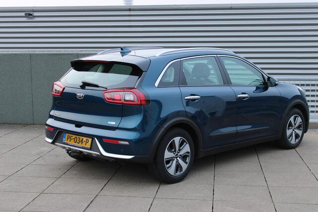 KIA Niro 1.6 GDi Hybrid DynamicLine TREKHAAK, NAVIGATIE, ACHTERUITRIJCAMERA, METAALLAK