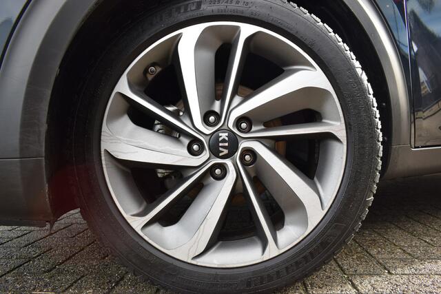 KIA Niro 1.6 GDi Hybrid SportsLine | Stoelverwarming & Koeling | Stuurverwarming | Navigatie | Camera | Leder