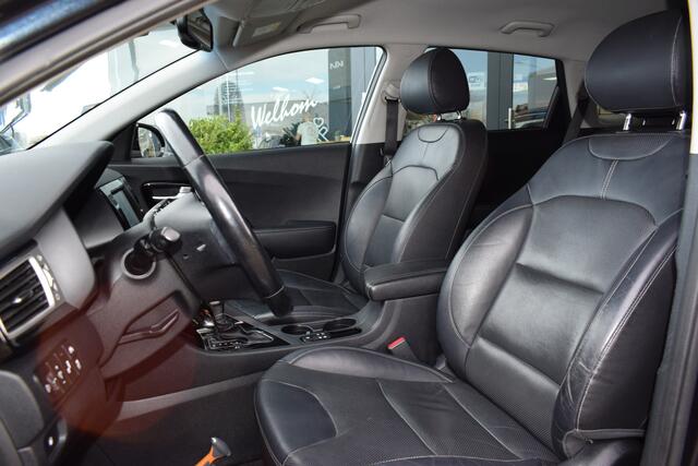 KIA Niro 1.6 GDi Hybrid SportsLine | Stoelverwarming & Koeling | Stuurverwarming | Navigatie | Camera | Leder