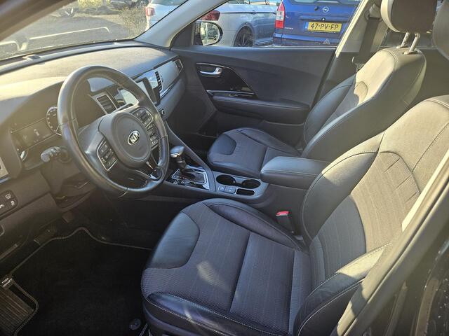 KIA Niro 1.6 GDi Hybrid Edition Nav|Stoel en stuurverwarming|Lmv|Winterset|Trekhaak|Schuifkanteldak