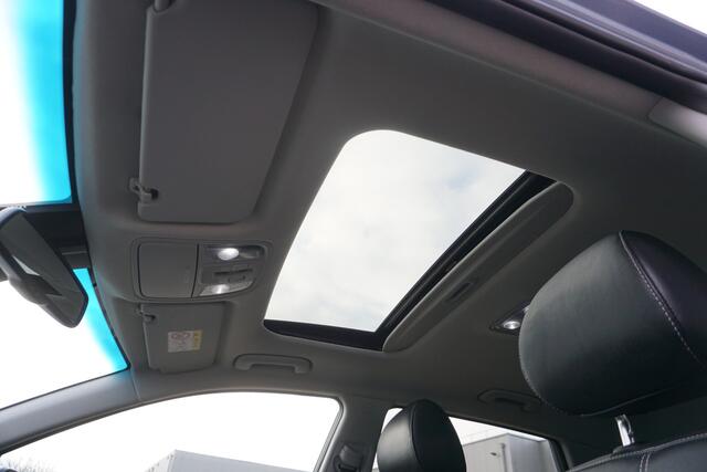 KIA Niro 1.6 GDi Hybrid ExecutiveLine | OPEN DAK | LEDER | XENON | STOEL/STUUR VERW. + KOELING | TREKHAAK | JBL |