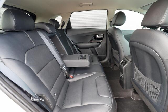 KIA Niro 1.6 GDi PHEV ExecutiveLine | Trekhaak | Adaptieve cruise | Leer | Rijklaarprijs - incl.garantie