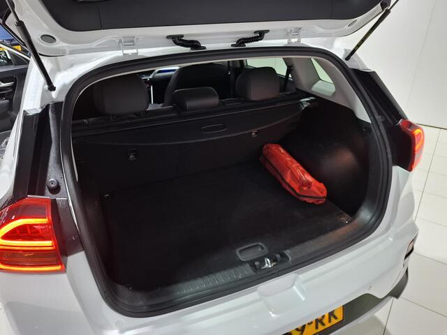 KIA Niro 1.6 GDi Hybrid DynamicPlusLine Stoel en Stuur verwarming, Apple Carplay/Android Auto, Navigatie, Camera.