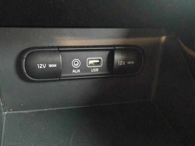 KIA Niro 1.6 GDi Hybrid DynamicLine Rijklaar + 12 maanden Bovag-garantie Henk Jongen Auto's in Helmond, al 50 jaar service zoals 't hoort!