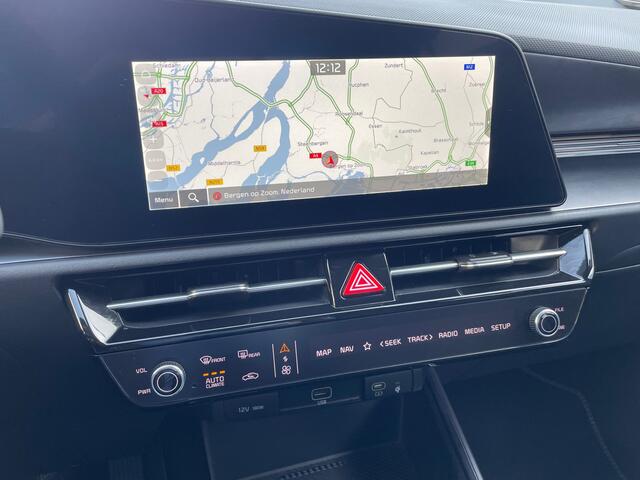 KIA Niro 1.6 GDi Hybrid DynamicLine Navigatie, Head Up Display, Half Leder, Adaptive Cruise Control, Stoel/Stuurverwarming