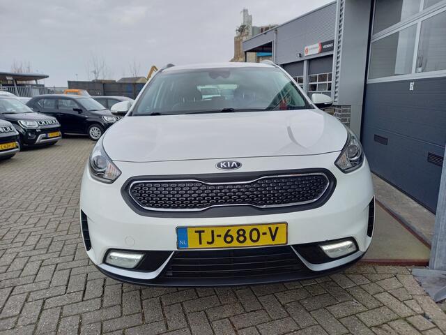KIA Niro 1.6 GDi Hybrid DynamicLine - TREKHAAK - CAMERA - PDC - CARPLAY / ANDROID - CLIMA - CRUISE - NL AUTO - 1 EIGENAAR
